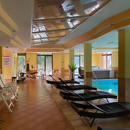 Dorina Wellness Apartman Siófok Exterior foto