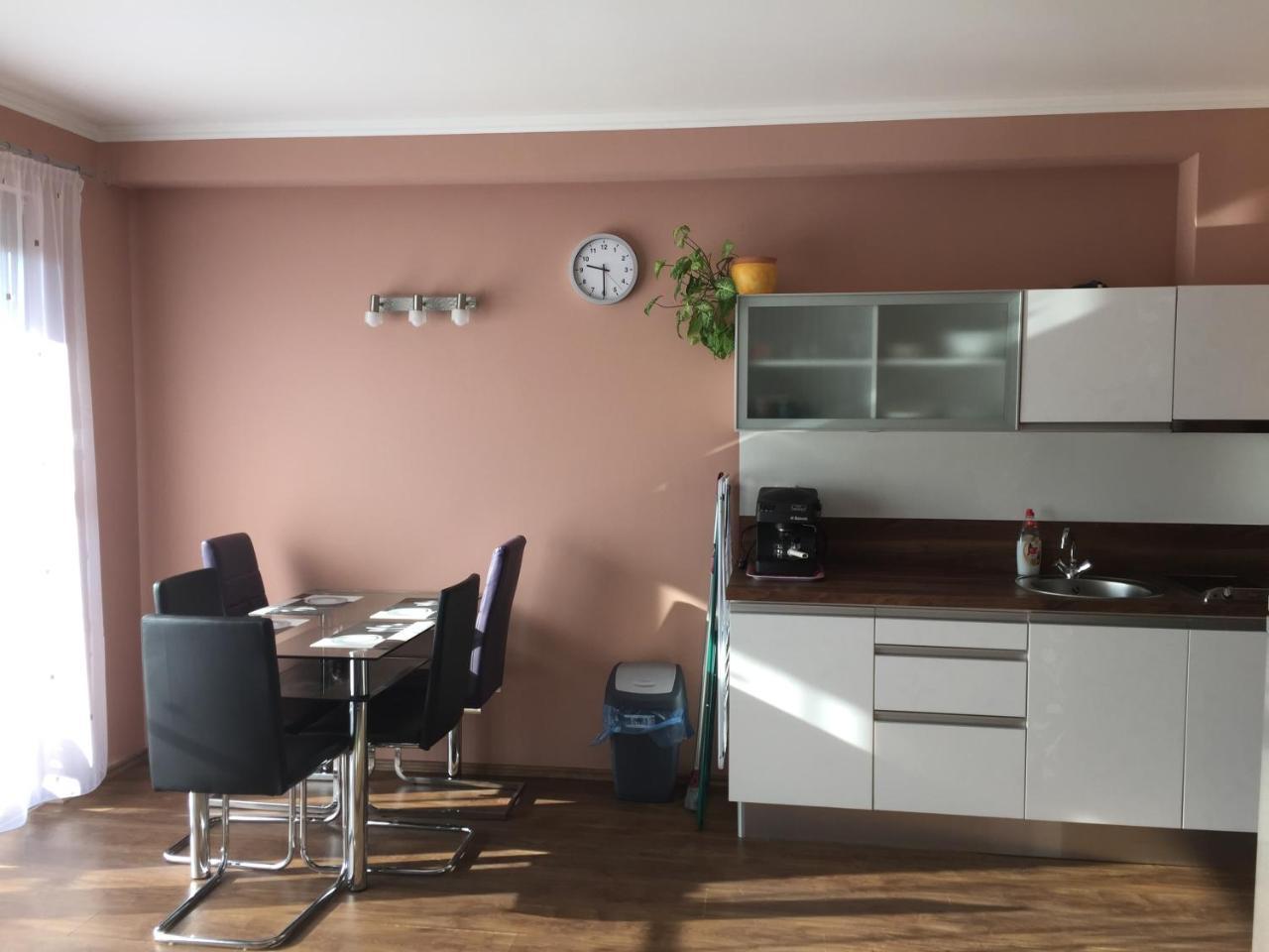 Dorina Wellness Apartman Siófok Exterior foto